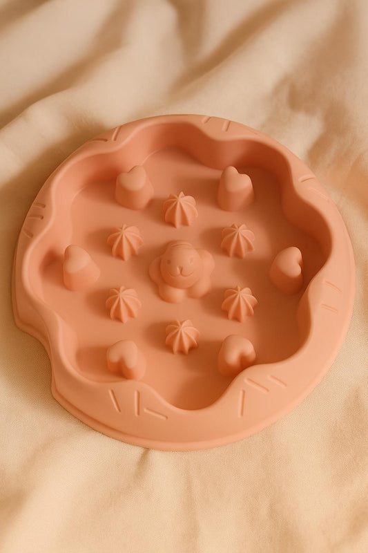 Slow Feeding Bowl for Cats & Dogs - Anti Choking Feeding Bowl - Non-Slip Puzzle Interactive Feeding Bowls for Slow Eating | Colour May Vary